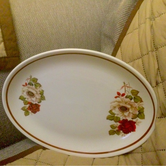Maddock Rose Platter/Plate 10.5 x 8.5 - Picture 1 of 2